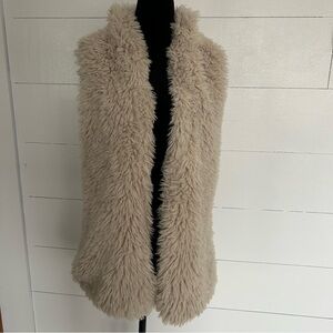 Fuzzy Furry Shaggy Glam Boho FauxFur Vest Ashley 26 International layering piece